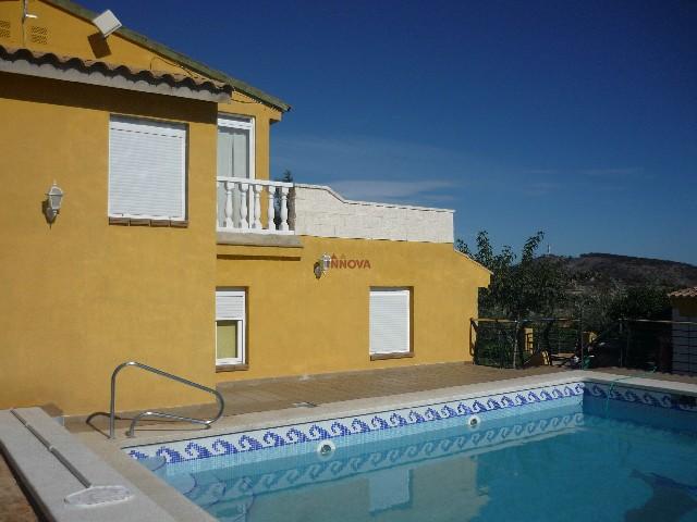 Villa for sale in Onda