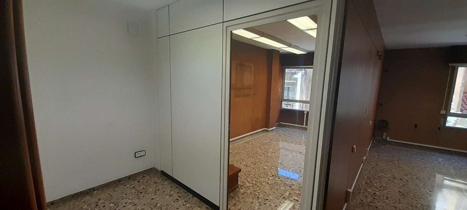 Office for rent in Casco Histórico (Castellón de la Plana)