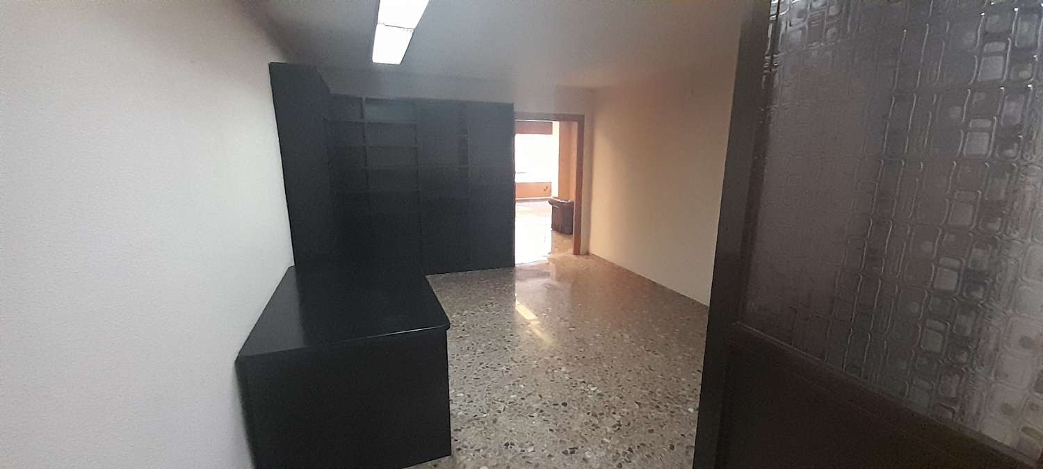 Office for rent in Casco Histórico (Castellón de la Plana)