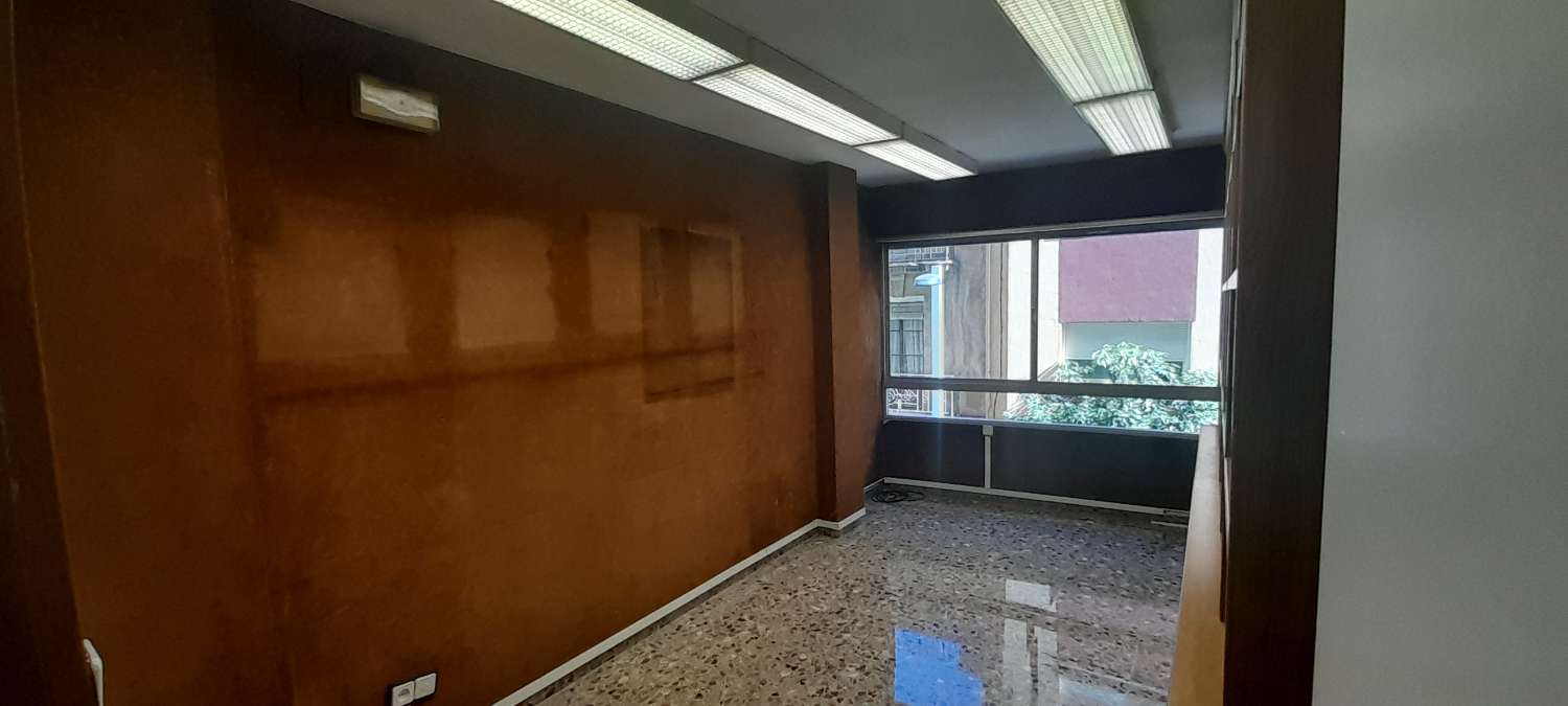 Office for rent in Casco Histórico (Castellón de la Plana)